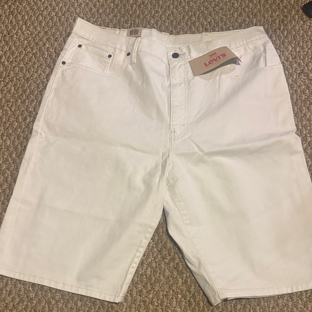 Levi's Men's Cream Jean Shorts Size:38W/19Inseem